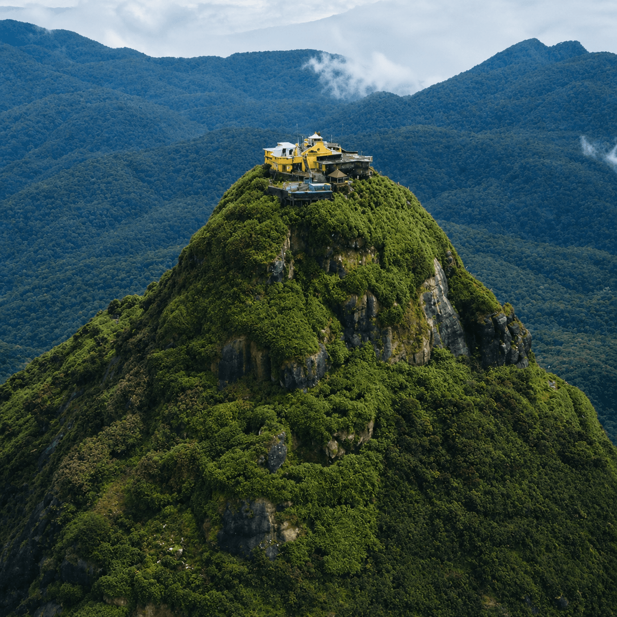 adams-peak Gallery Image 1